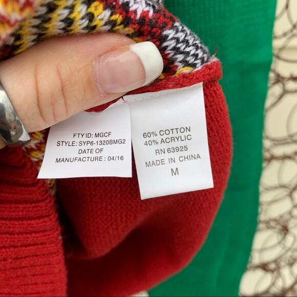 Ugly Christmas Sweater fireplace mantle tunic seen in a Hallmark movie MEDIUM - Picture 3 of 9